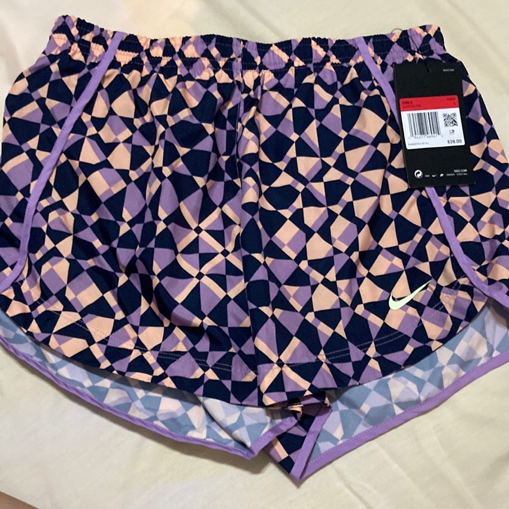 Nike Girls Shorts (Activewear)